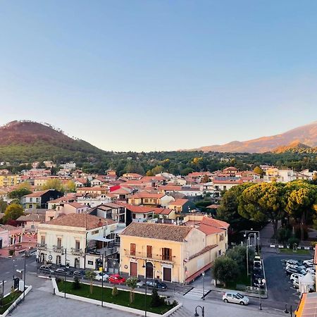 Bed and Breakfast La Dama Dell'Etna Nicolosi Exterior foto