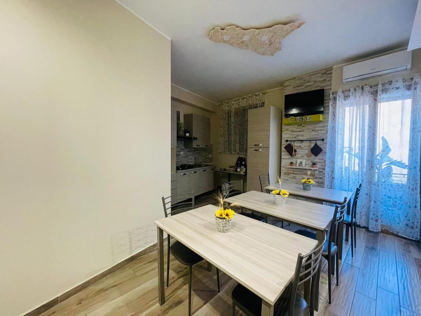 Bed and Breakfast La Dama Dell'Etna Nicolosi Exterior foto